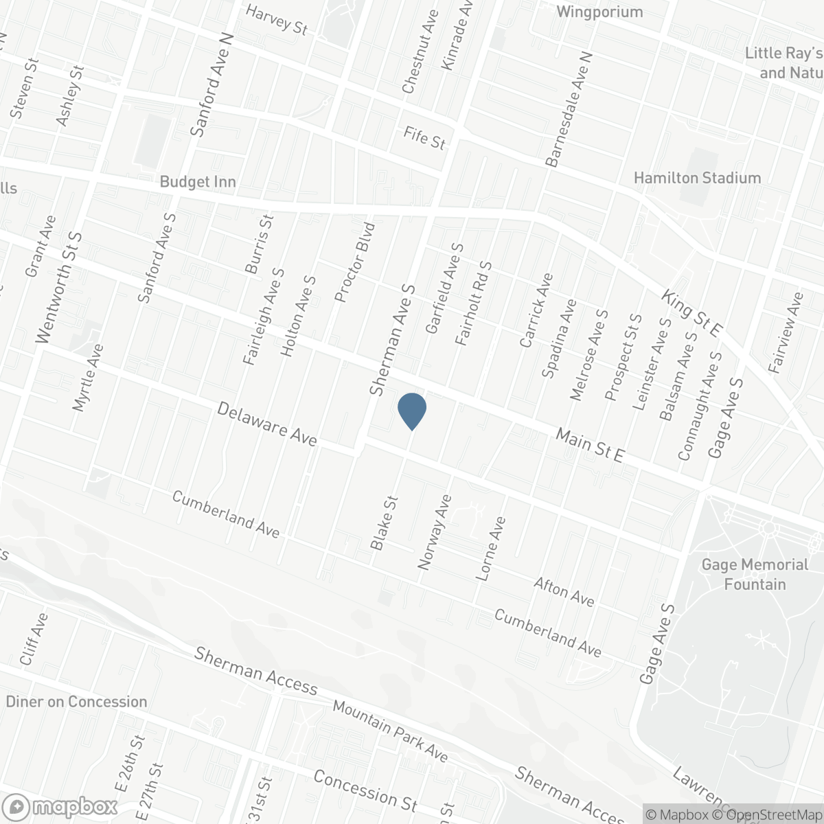 22 BLAKE Street, Hamilton, Ontario L8M 2S5